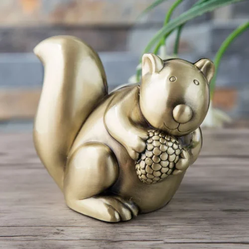 tirelire écureuil doré en métal deco