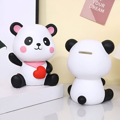 économies avec tirelire panda fille