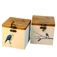 tirelire japonaise en bois